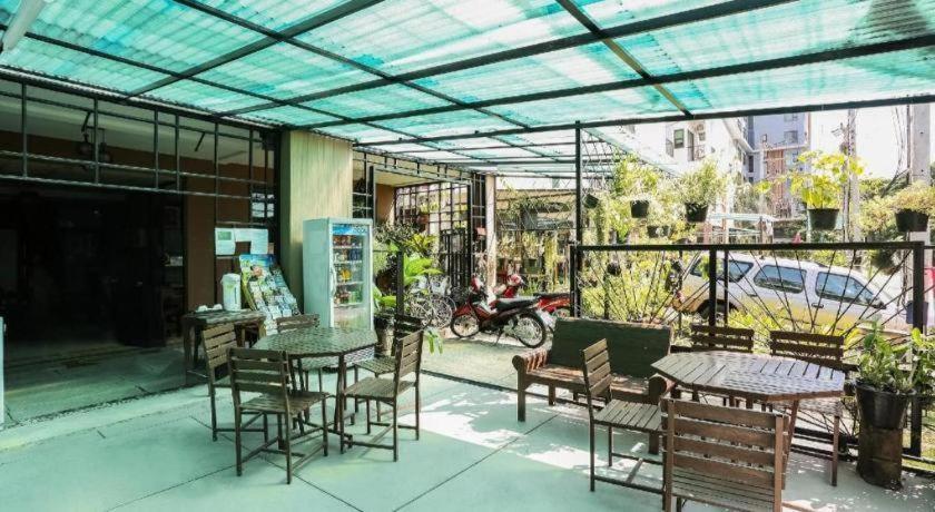 OYO 339 Nakara Boutique Chiang Mai Hotel Bagian luar foto