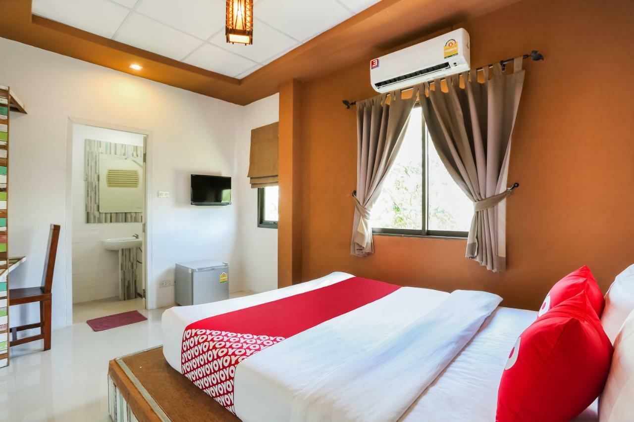 OYO 339 Nakara Boutique Chiang Mai Hotel Bagian luar foto
