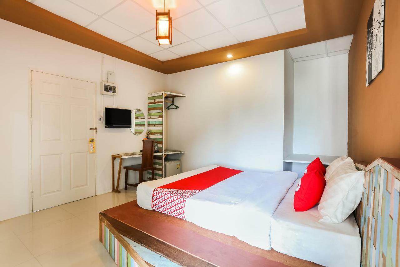 OYO 339 Nakara Boutique Chiang Mai Hotel Bagian luar foto